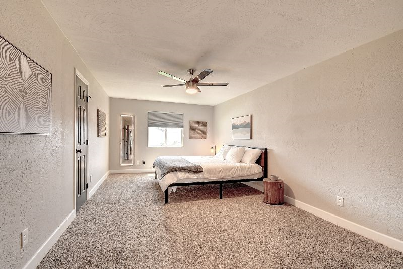ExquisiteBedroom