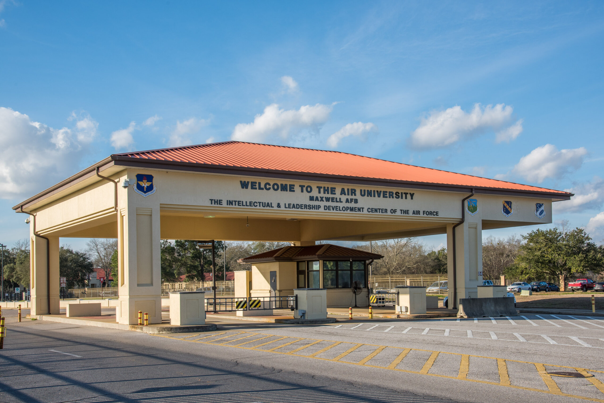 Change of the wording at the Maxwell Blvd. Gate