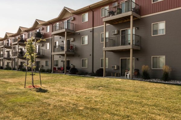 grand forks housing 2
