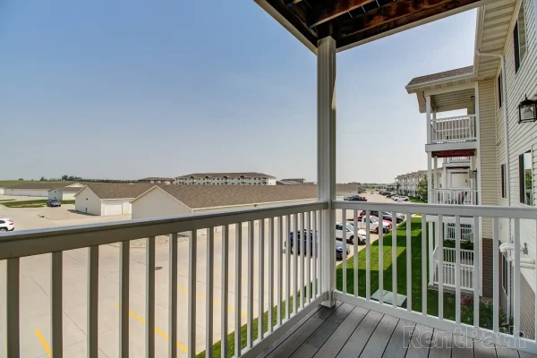 minot housing 2